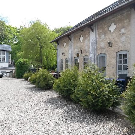 Skelstrupgaard Apartments Марибо Экстерьер фото